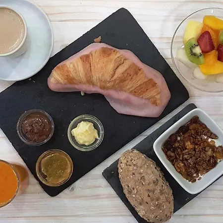 Finestay Mastro Apartament *